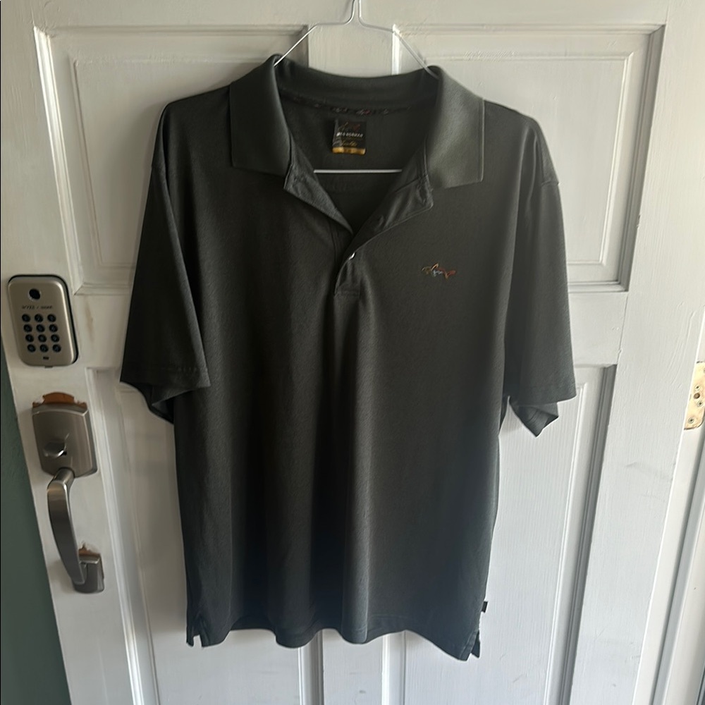Tasso Elba Black Polo Shirt with Classic Design